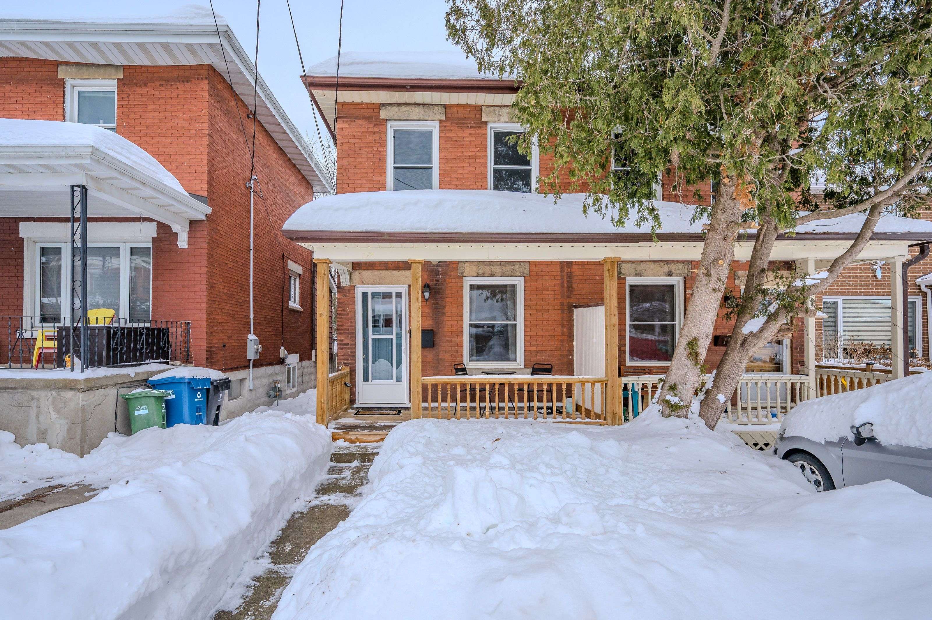 Guelph, ON N1E 5T1,108 Harris ST