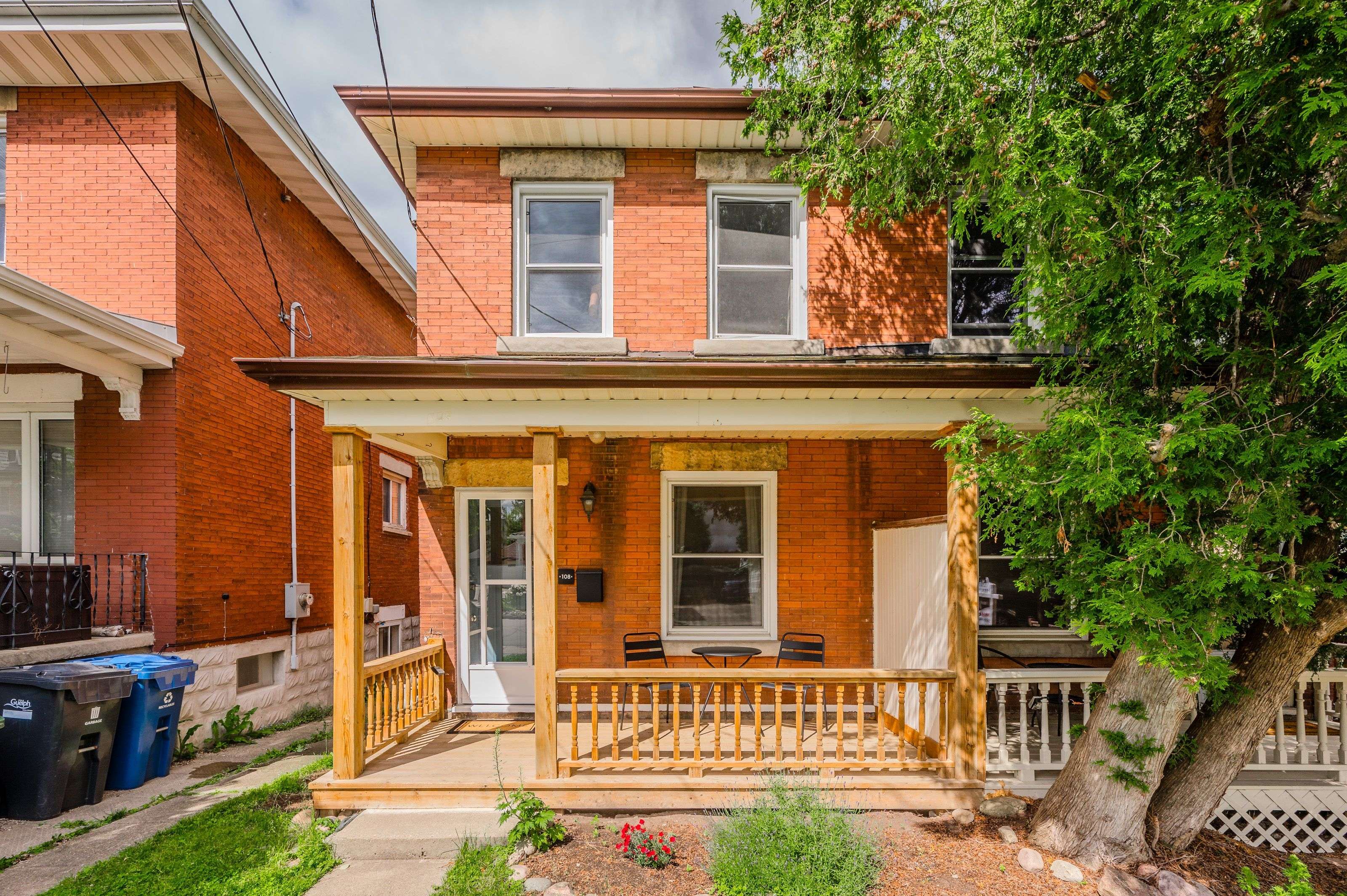 Guelph, ON N1E 5T1,108 Harris ST