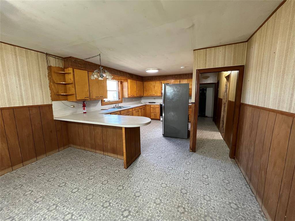 Hammon, OK 73650,501 N 8th Street