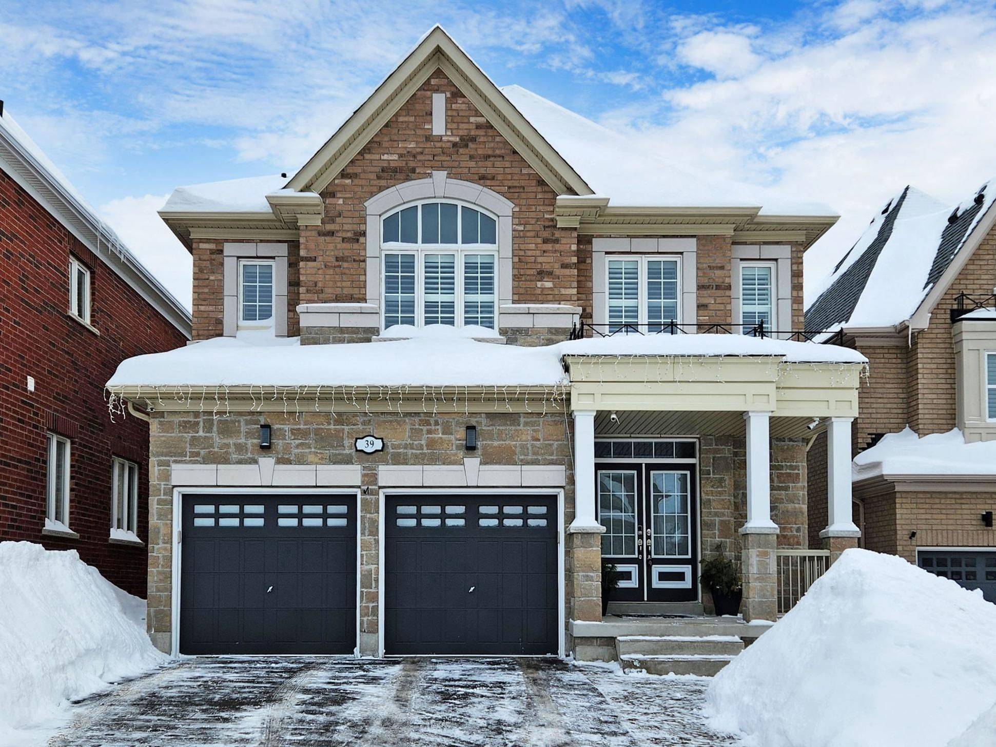 East Gwillimbury, ON L0G 1M0,39 Vivian Creek RD