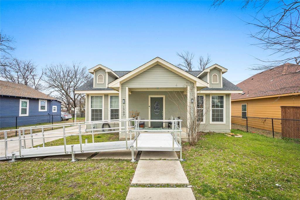 Fort Worth, TX 76104,1507 E Allen Avenue