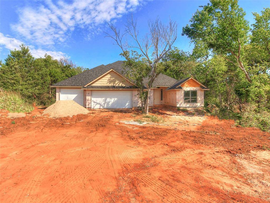 Edmond, OK 73025,9070 Oak Tree Circle