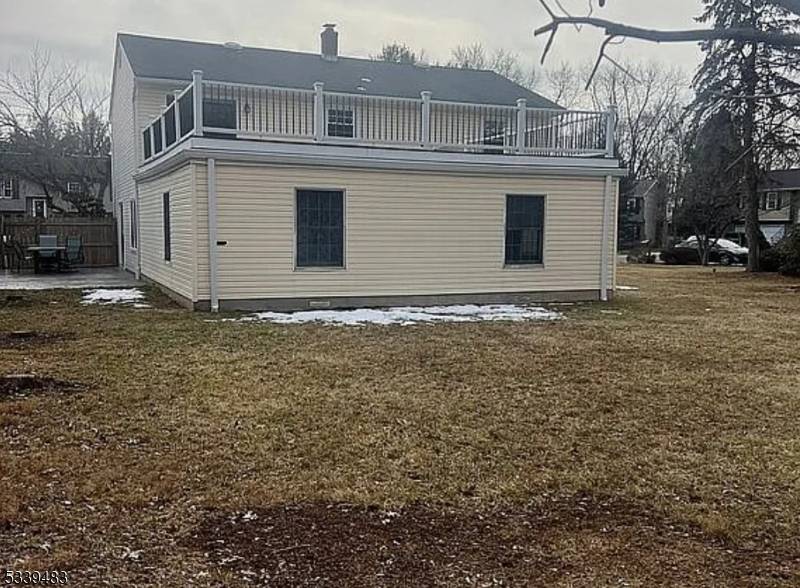 Flemington Boro, NJ 08822,9 Village Ct