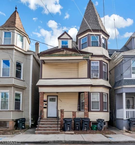 Newark City, NJ 07107,160 S 11th St