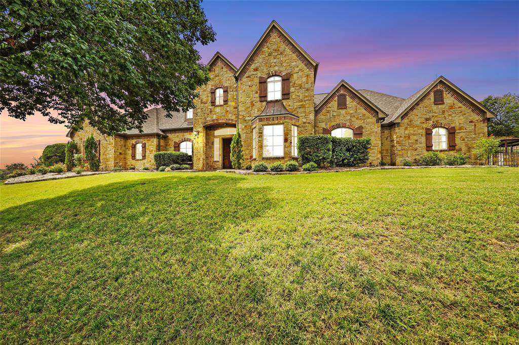 Fort Worth, TX 76108,404 Silver Canyon Court