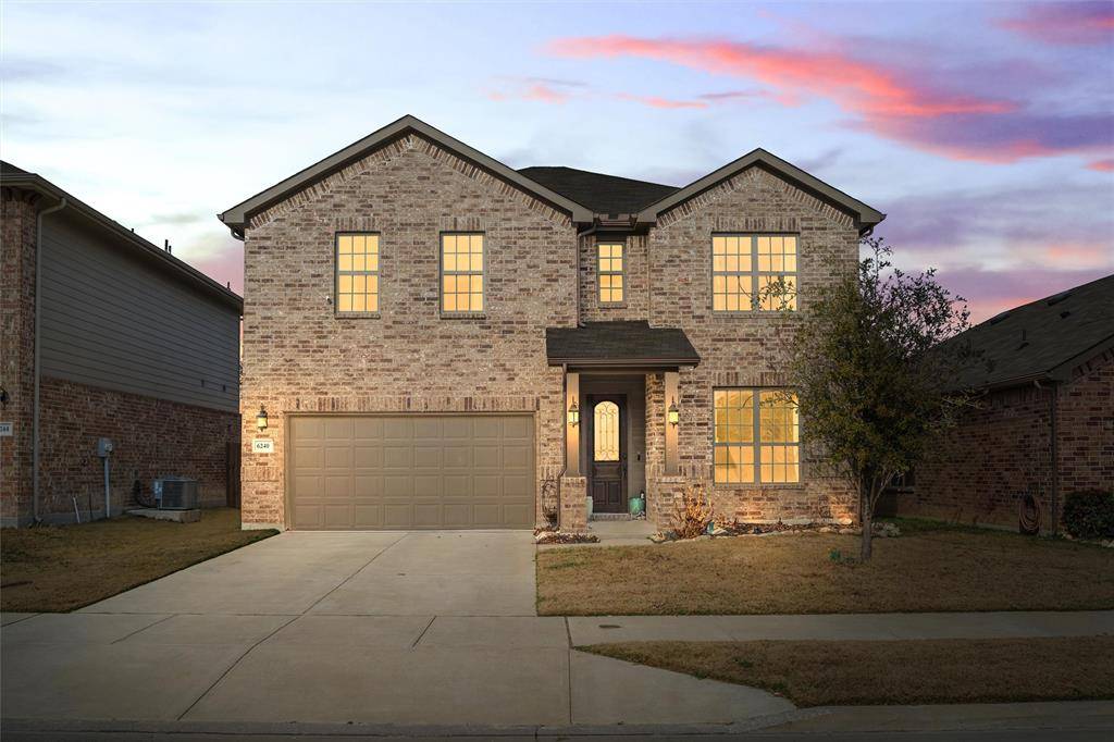 Fort Worth, TX 76179,6240 Outrigger Road