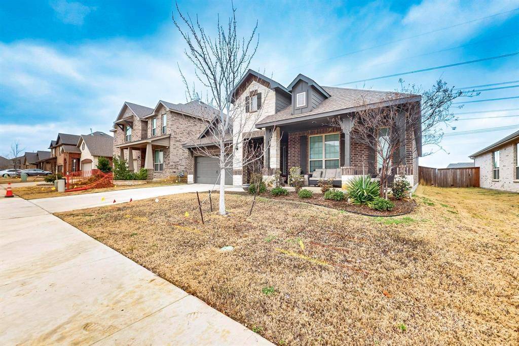 Arlington, TX 76001,2707 Lazy Pine Lane