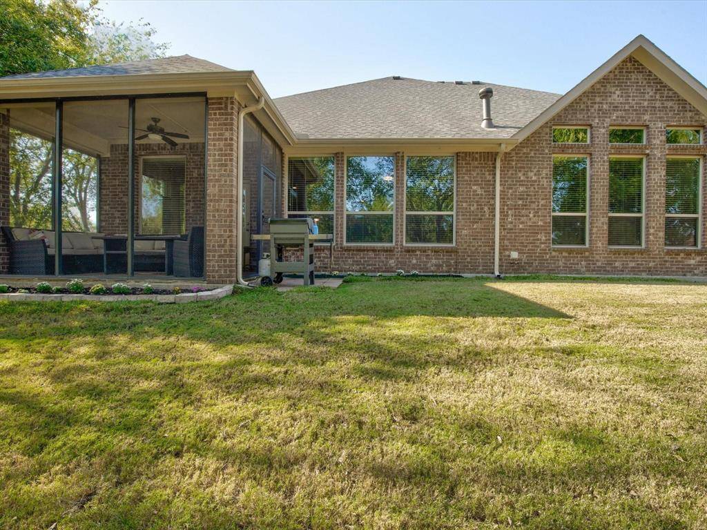 Grand Prairie, TX 75054,2904 Peaceful Lake Court