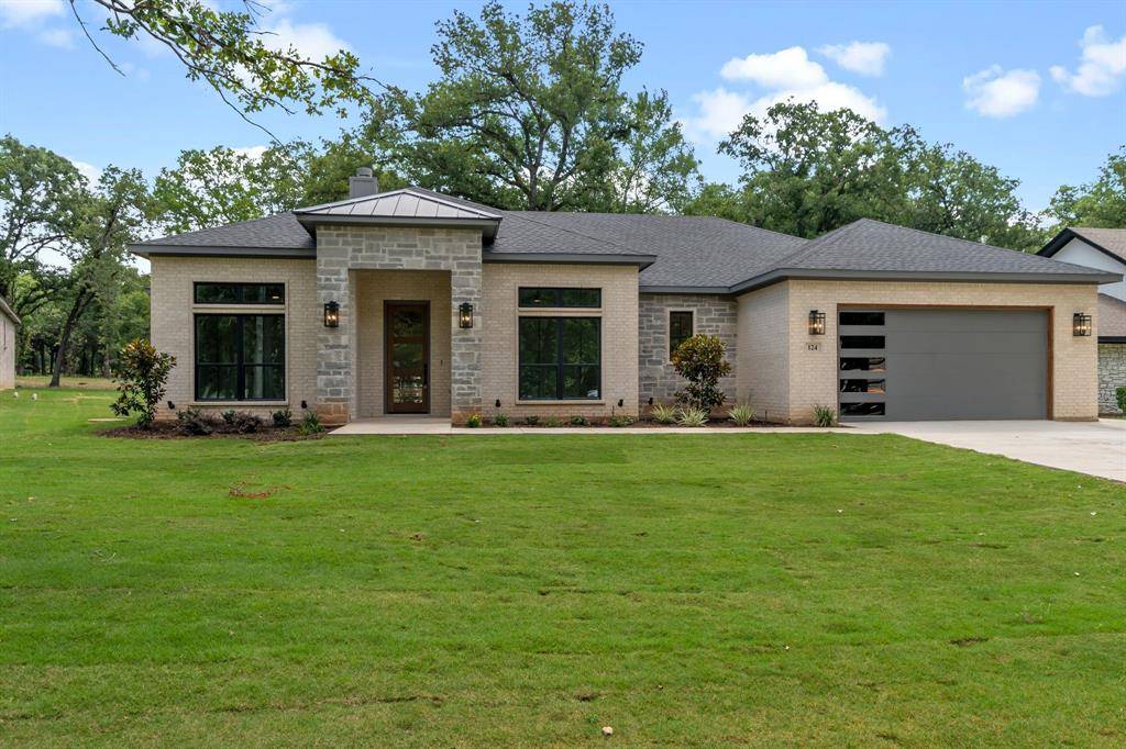 Mabank, TX 75156,124 Colonial Drive