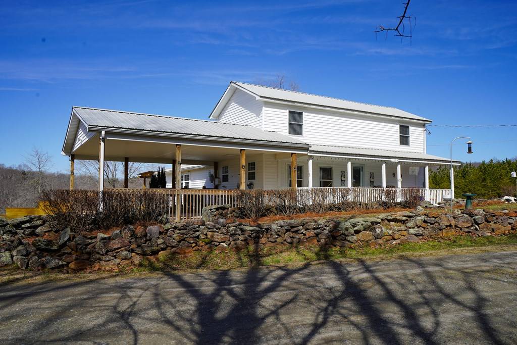 Chatham, VA 24531,1084 Hedge Road