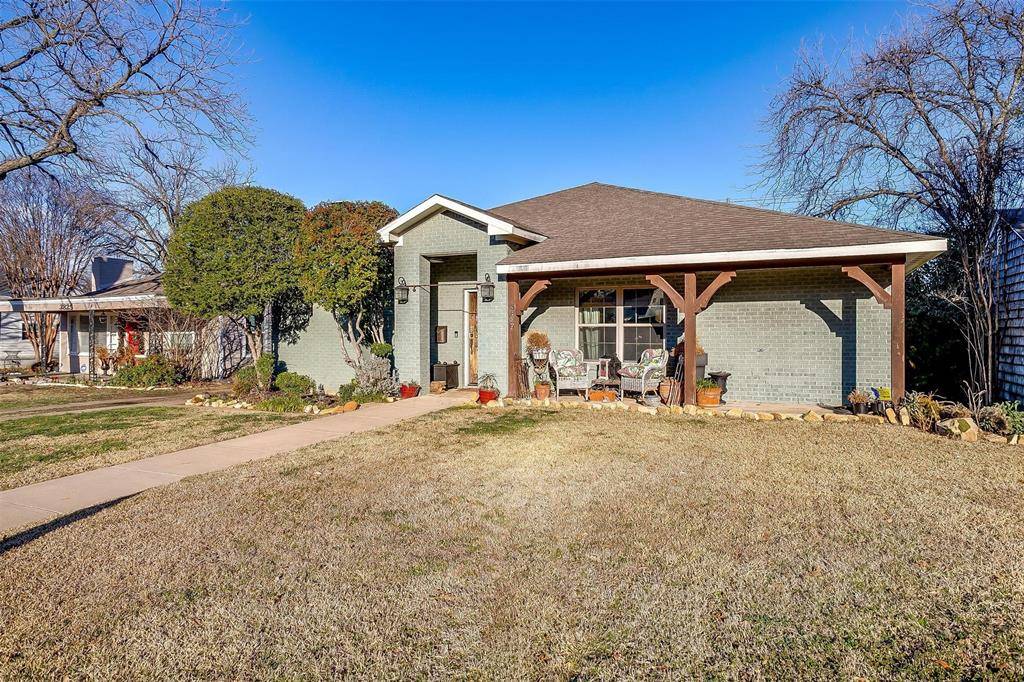 Fort Worth, TX 76109,3829 Carolyn Road