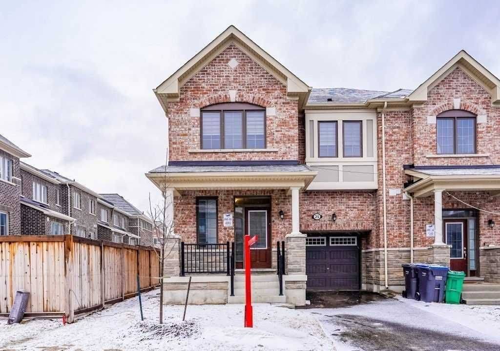 Brampton, ON L7A 5E3,25 Circus CRES