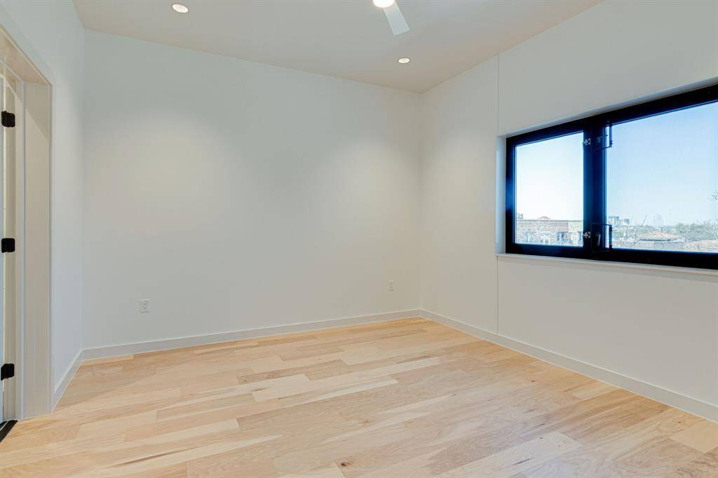 Fort Worth, TX 76104,1023 LIPSCOMB Street #302