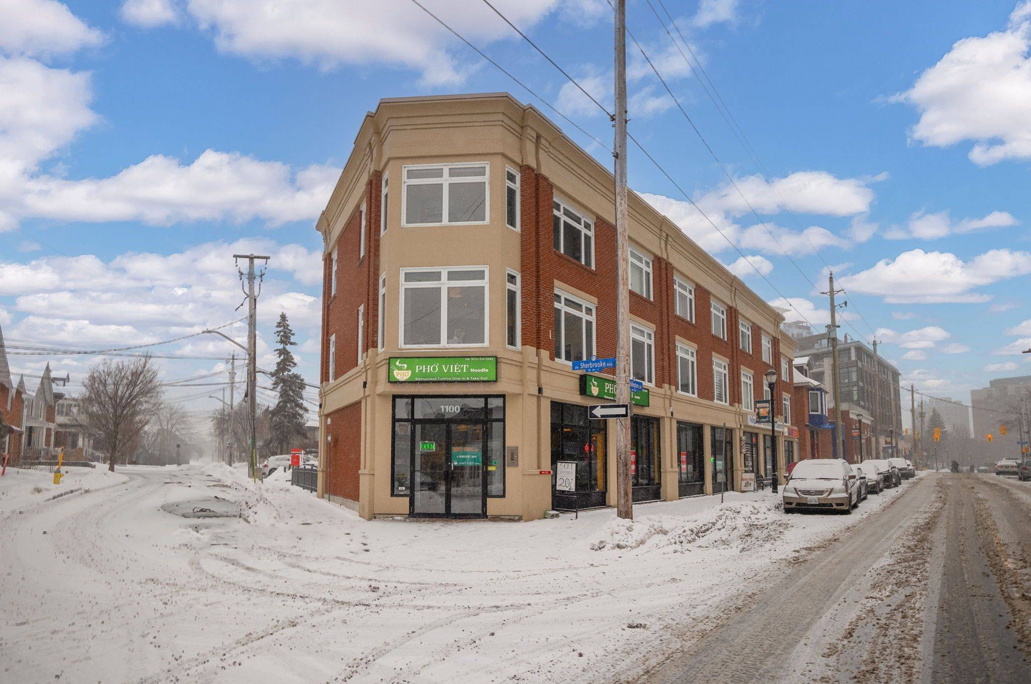 West Centre Town, ON K1Y 1R7,4 Sherbrooke AVE #1