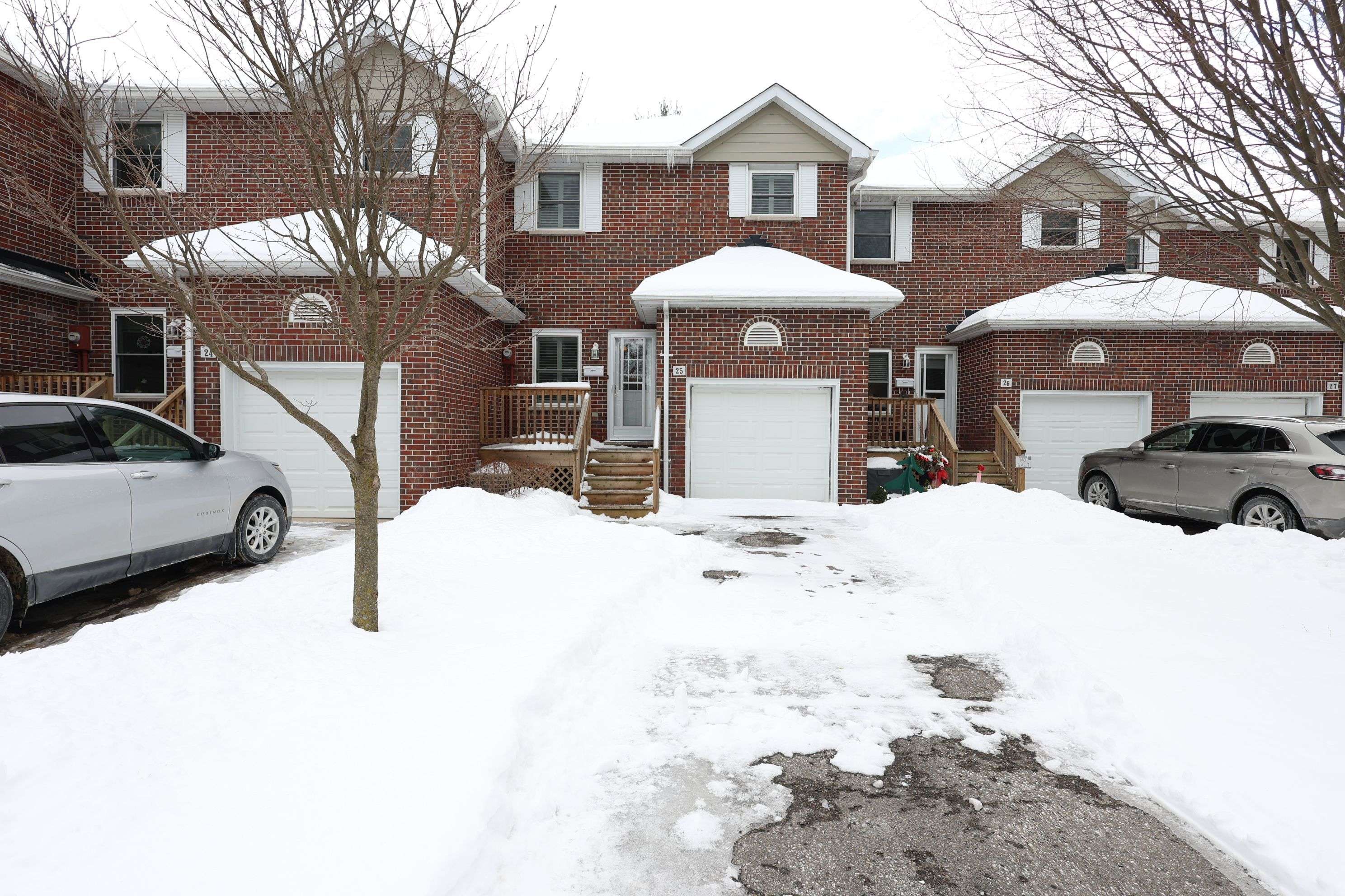 Lambton Shores, ON N0M 1T0,55 LAKE RD #25