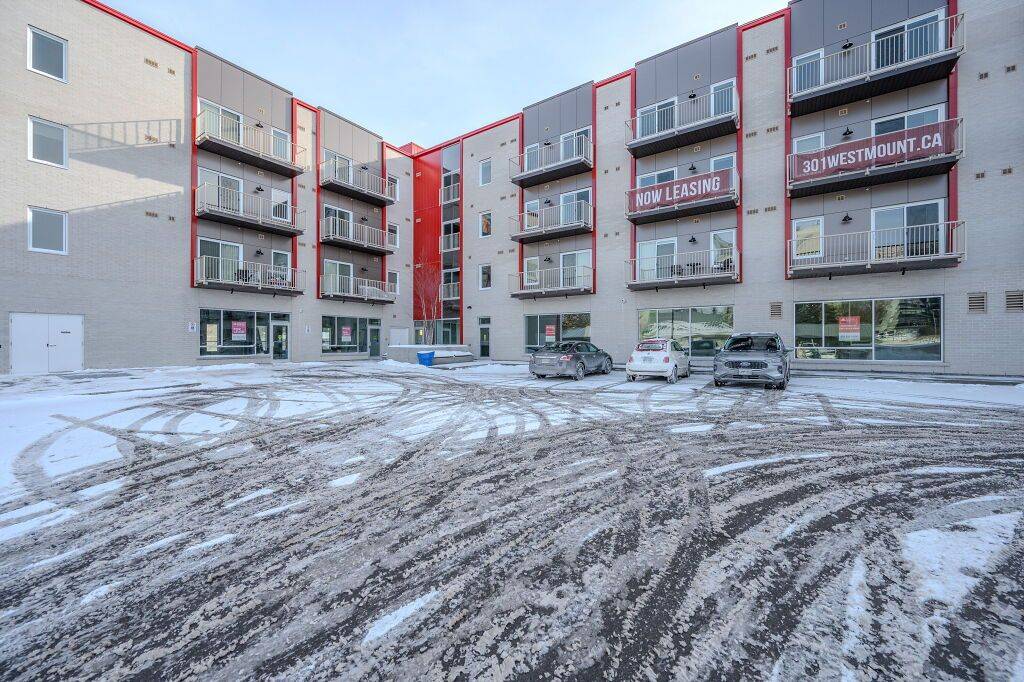 Kitchener, ON N2M 0C4,301 Westmount RD W #2