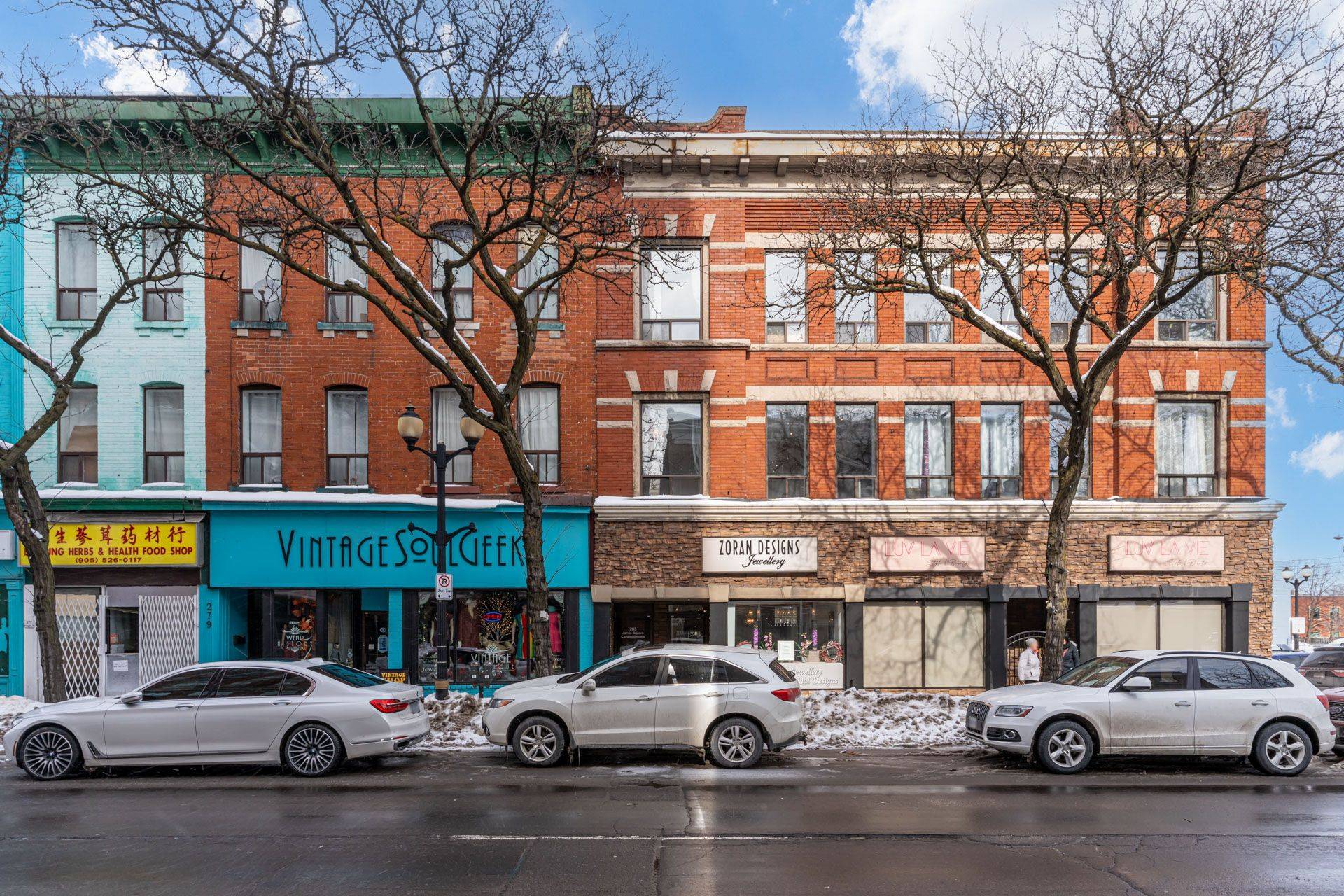 Hamilton, ON L8N 1B9,283 King ST E #201