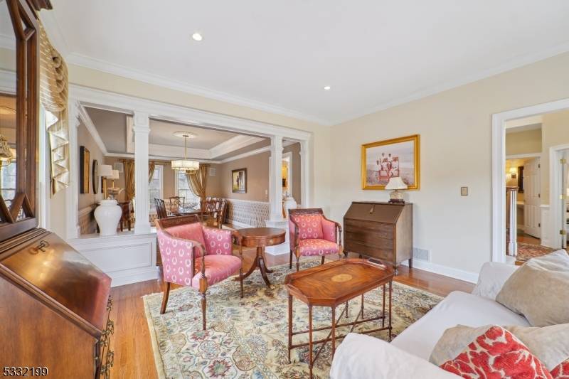 Mendham Twp., NJ 07945,13 Ballantine Rd
