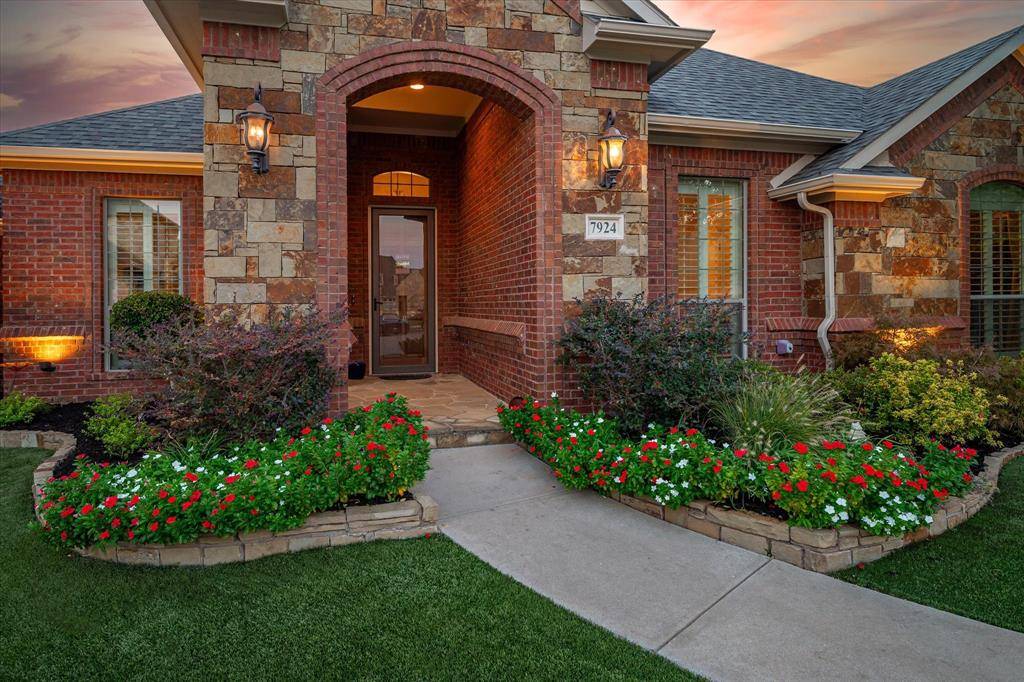 North Richland Hills, TX 76182,7924 Bella Court