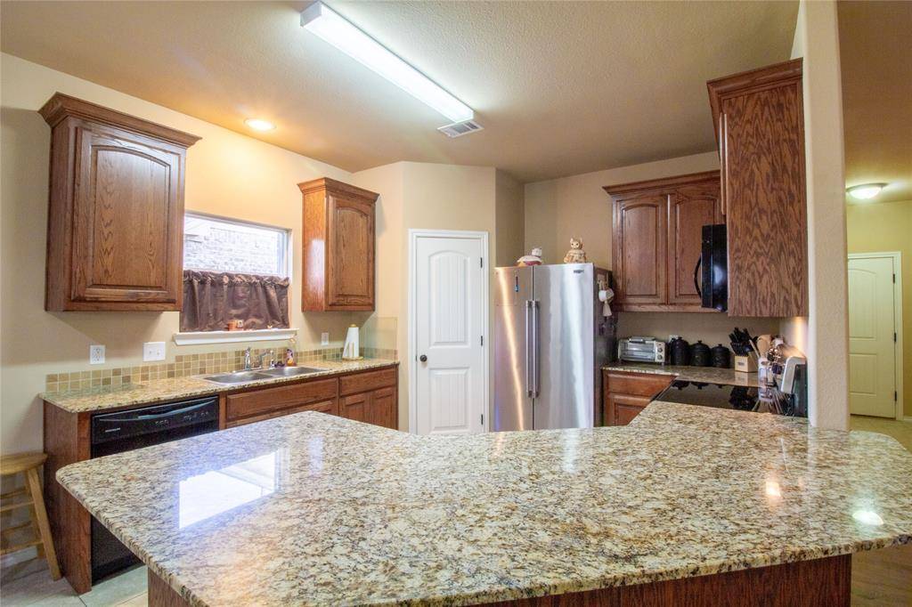 Krum, TX 76249,5003 Ute Court