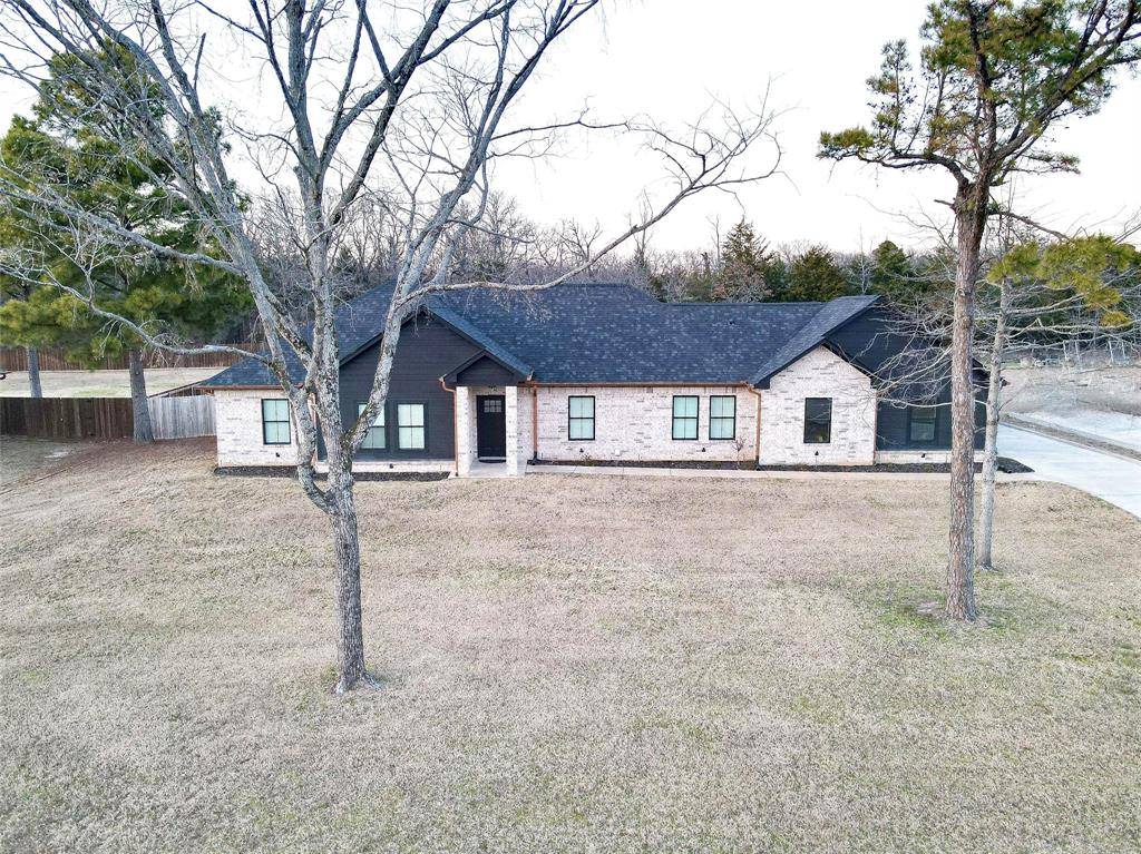 Mineola, TX 75773,270 Private Road 6305