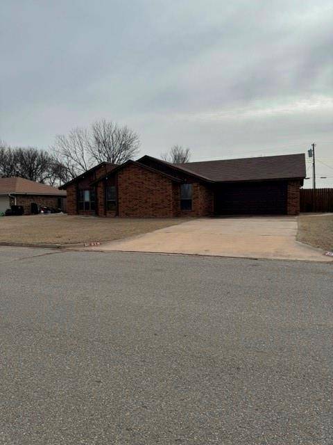 Watonga, OK 73772,518 Sunset Drive