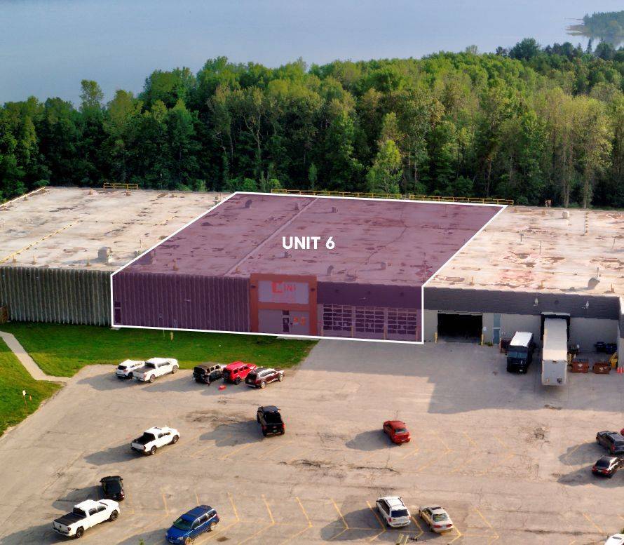 Owen Sound, ON N4K 5N3,3225 East Bayshore AVE #6