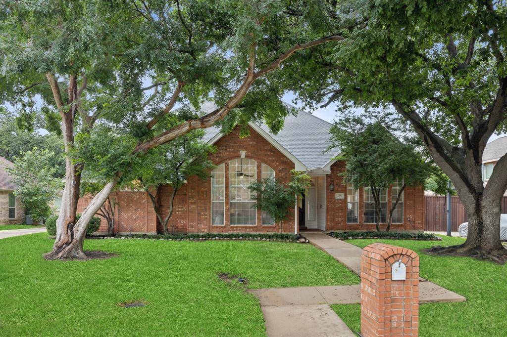 Highland Village, TX 75077,629 Meadowcrest Drive