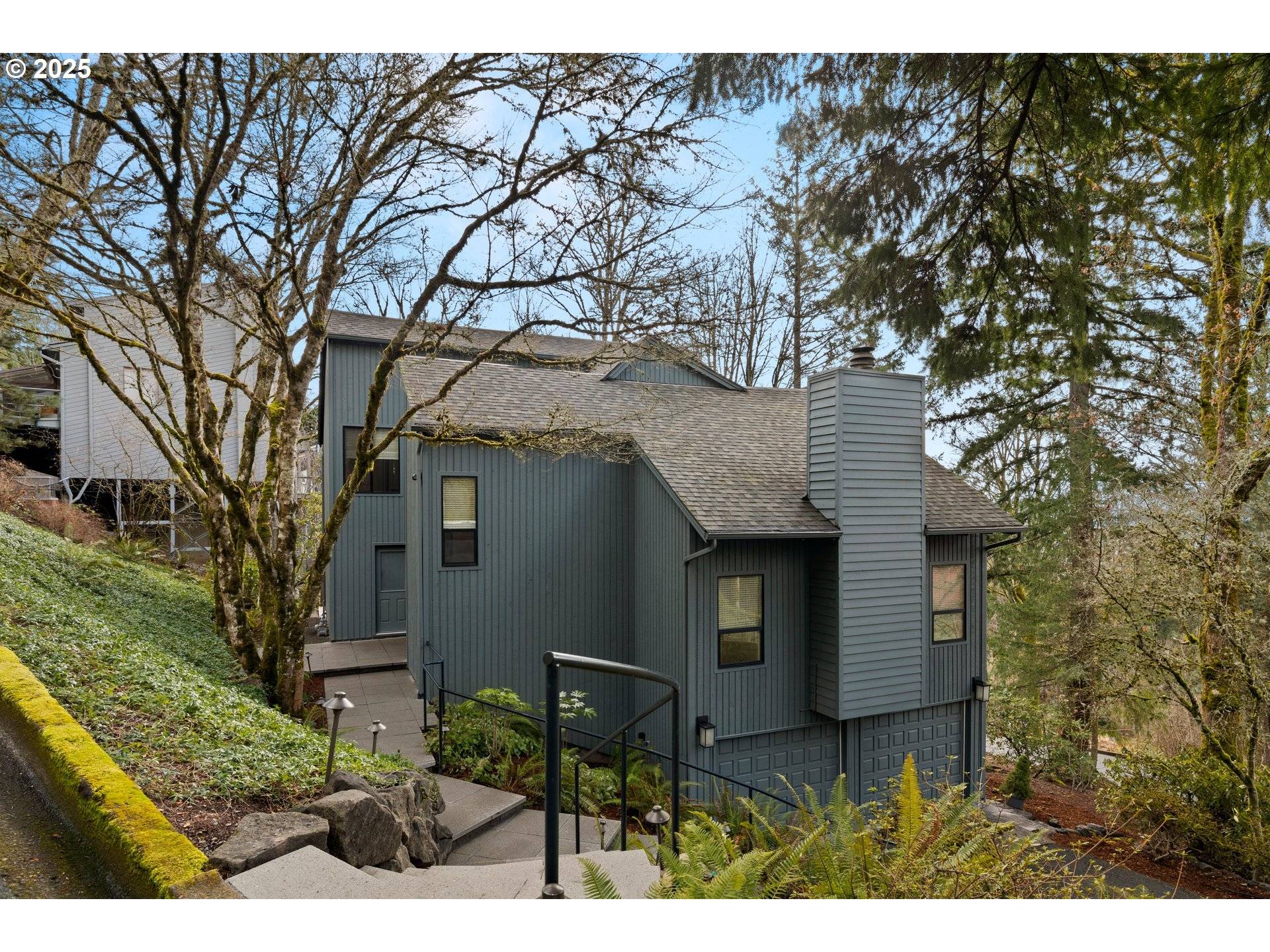 Portland, OR 97225,8358 SW MAPLERIDGE DR