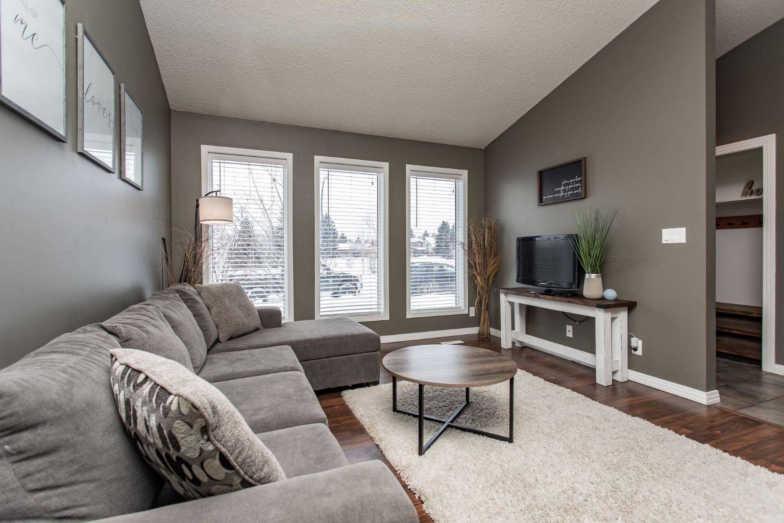 Red Deer, AB T4P 3K5,5 Rowntree CRES