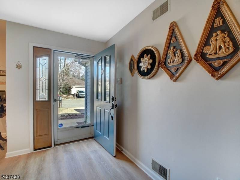 Marlboro Twp., NJ 07746,83 Caldwell Ter