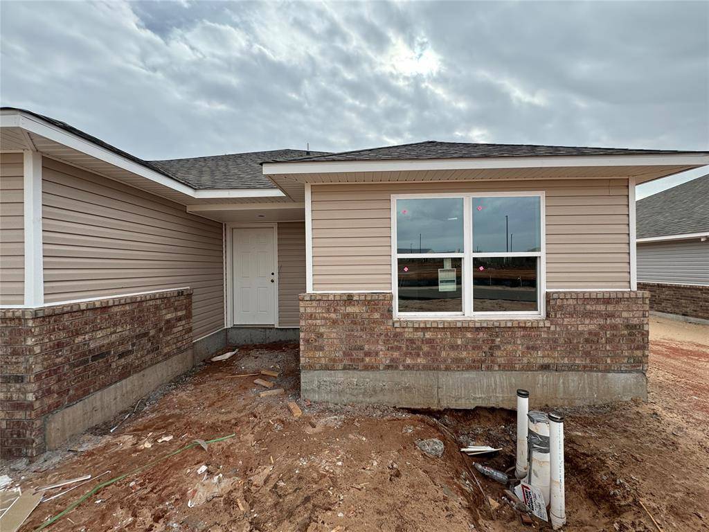 Mustang, OK 73064,1212 E Stetson Lane