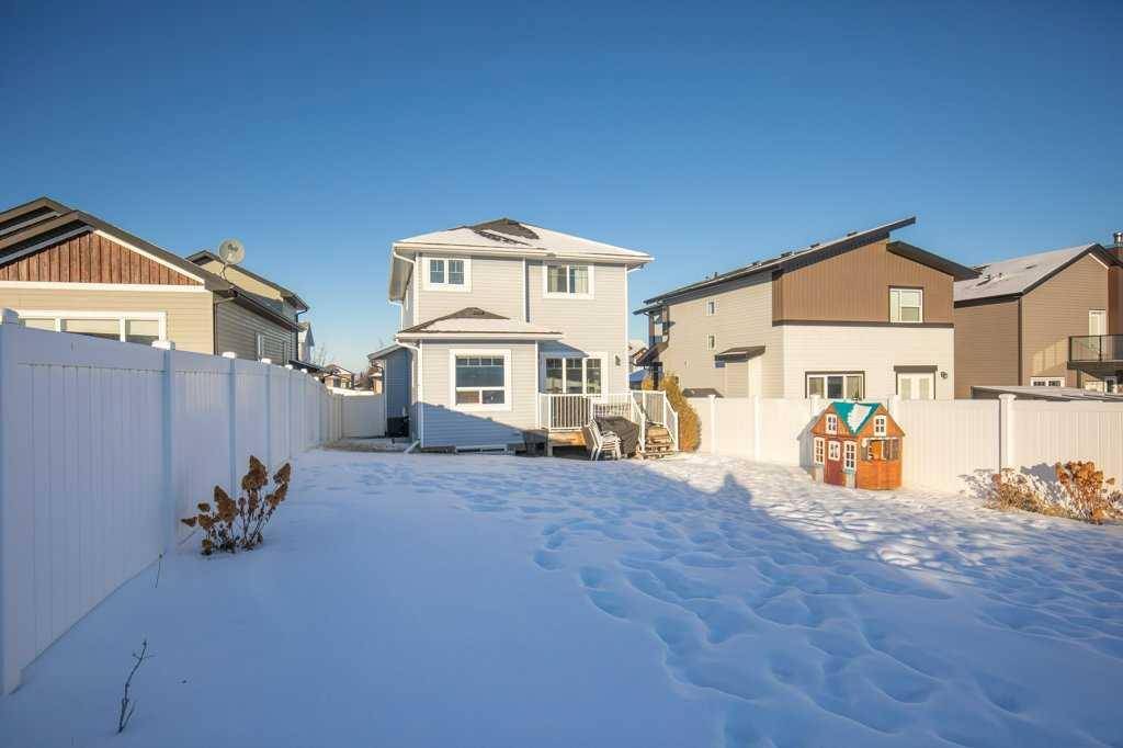 Sylvan Lake, AB T4S 0L6,18 Cole WAY