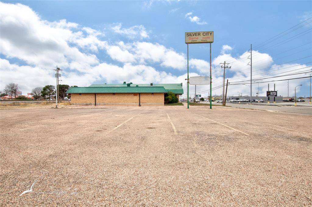 Abilene, TX 79603,4223 N 1st Street