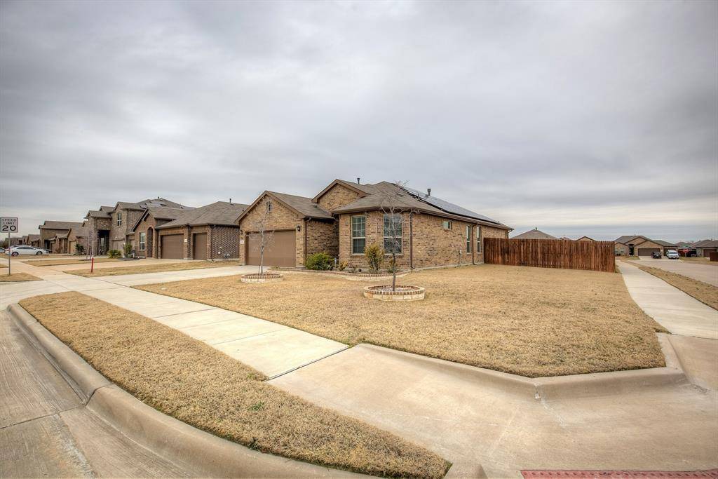 Saginaw, TX 76131,544 Lindisfarne Lane