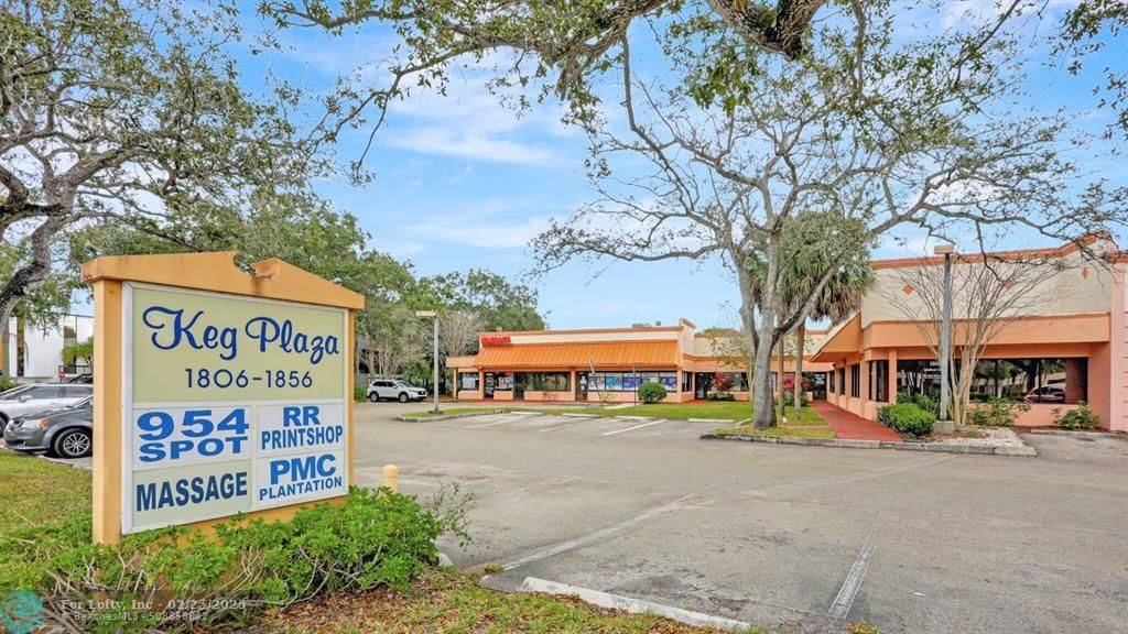 Plantation, FL 33322,1806-1856 N PINE ISLAND