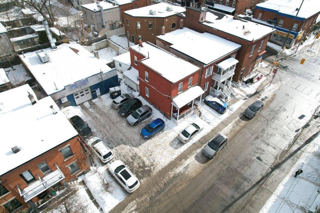 West Centre Town, ON K1R 7L9,115 Rochester ST