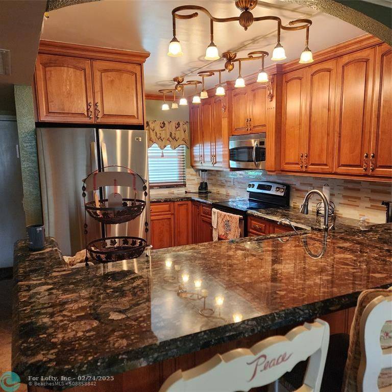 Davie, FL 33324,9311-A Orange Grove Dr  #114
