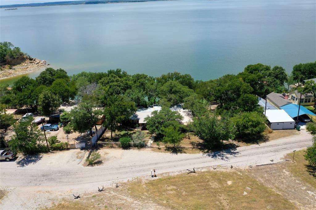 Lake Bridgeport, TX 76426,913 Mesquite Point