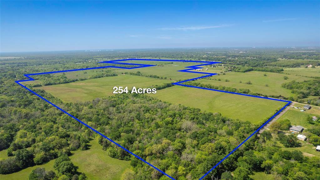 Greenville, TX 75401,316.599 Acres CR 4106