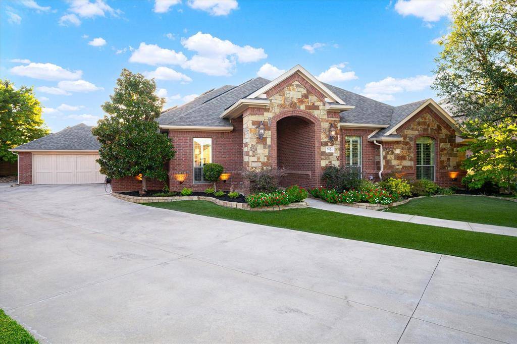 North Richland Hills, TX 76182,7924 Bella Court