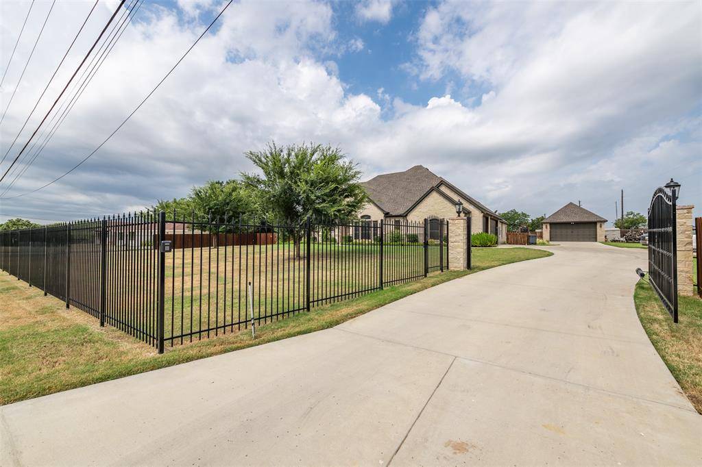 Azle, TX 76020,2000 Adams Lane S