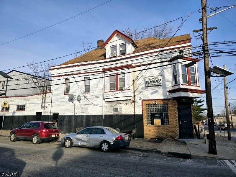 Newark City, NJ 07103,474 15th Ave