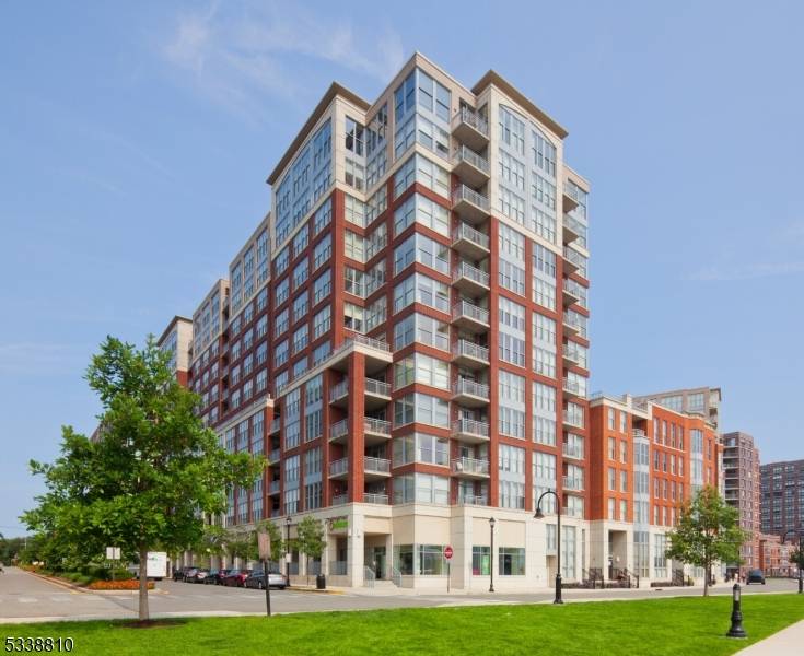 Hoboken City, NJ 07030,1125 Maxwell Ln #1028