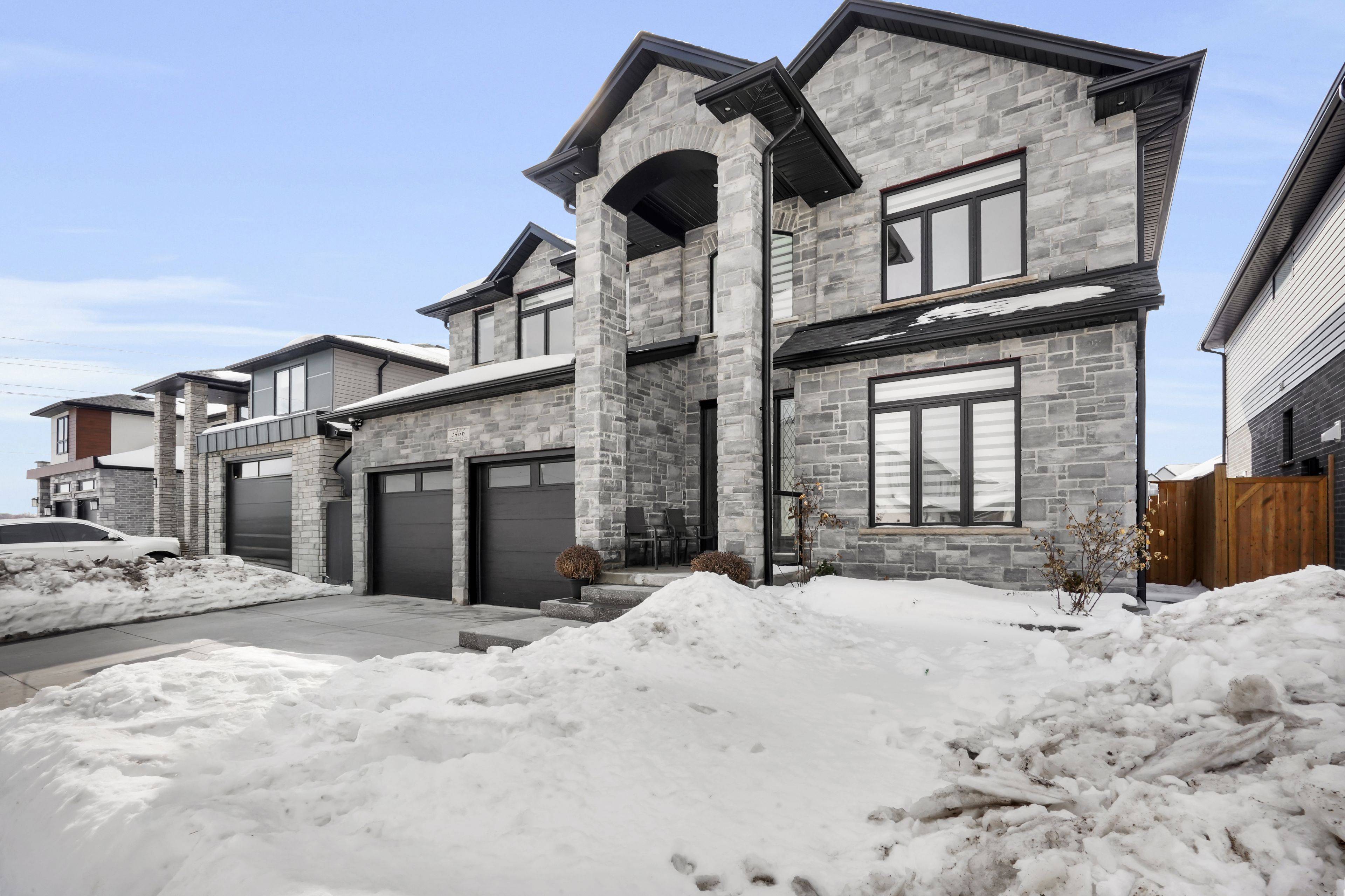 London, ON N6P 0H2,3466 Brushland CRES