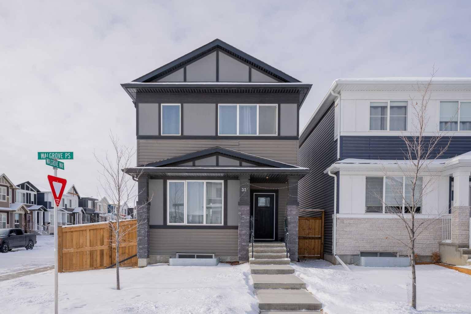 Calgary, AB T2X 4S1,37 Walgrove Passage SE