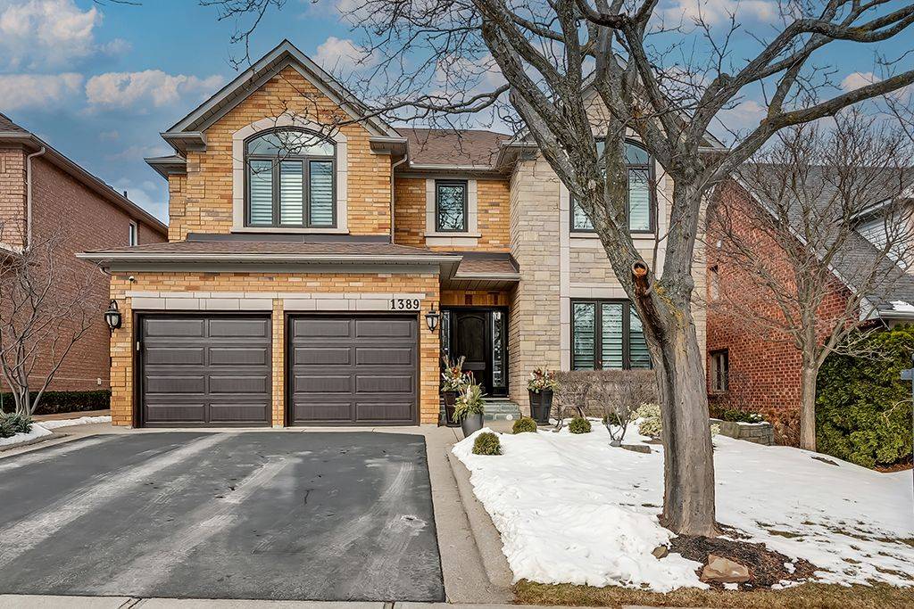 Oakville, ON L6H 6C7,1389 Creekwood TRL