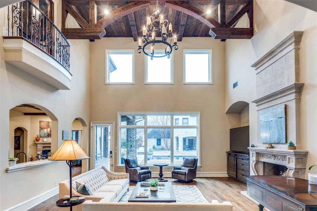 Dallas, TX 75218,8400 San Fernando Way