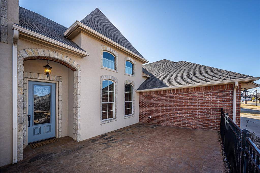 Edmond, OK 73012,1424 NW 188th Street