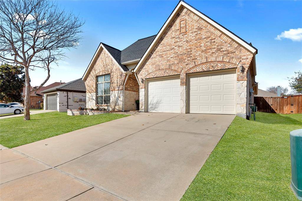 Little Elm, TX 75068,945 Lake Forest Trail